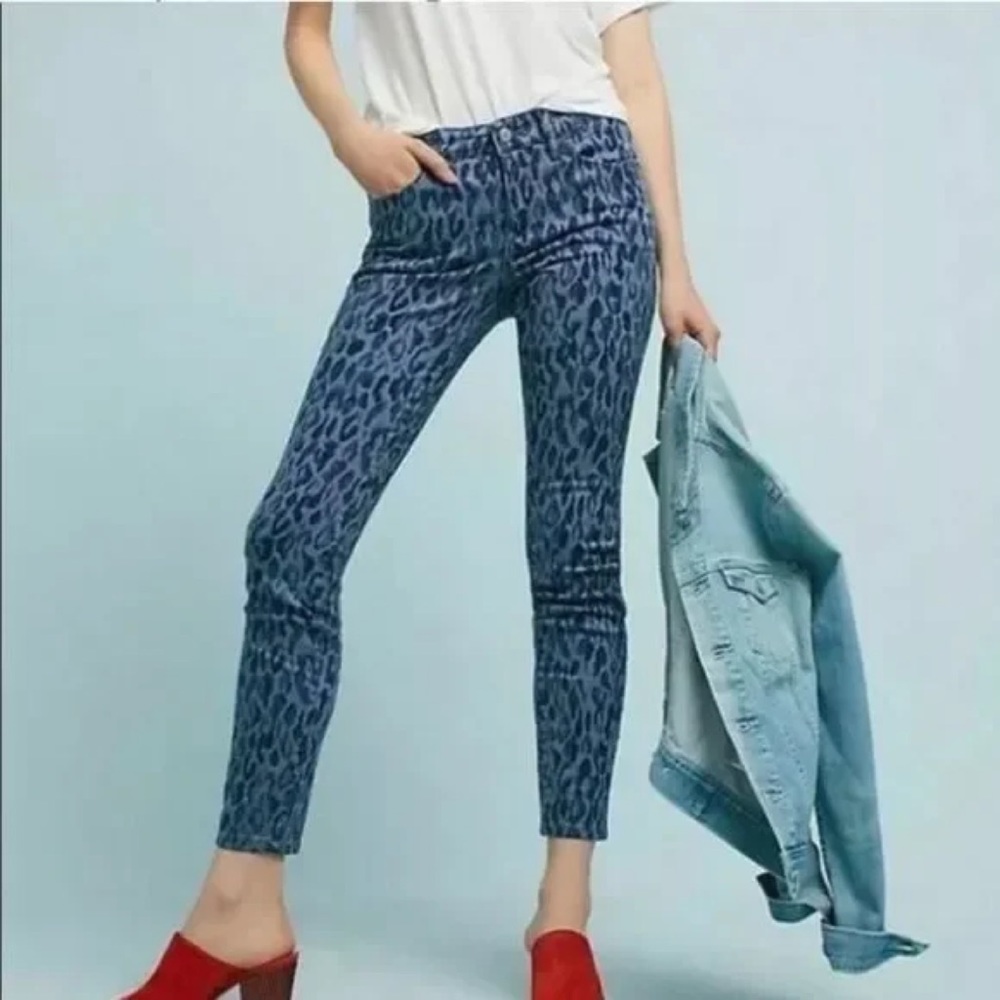 Pilcro Anthropologie Blue Wash Leopard Print Skinny Jeans